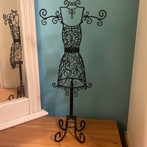 Metal Jewelry Stand